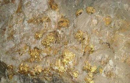 gold ore