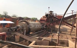 Copper ore beneficiation processes